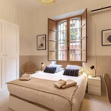 Modern Spacious Of Sevilla