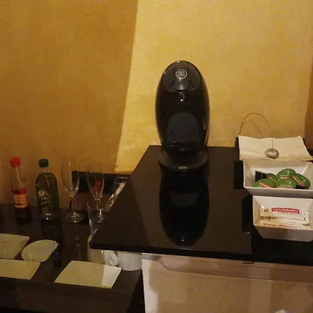 Habitacion Con Encanto En Casco Historico Alloggio in famiglia Siviglia