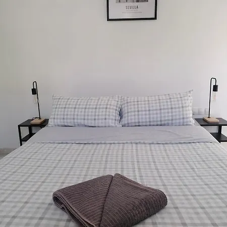Sevilla's Bed And Terrace Guest house Seville