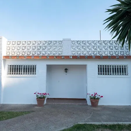 Agradable Con Piscina Sevilla