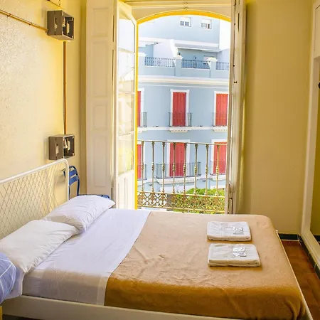 Onefam Centro Hostel *