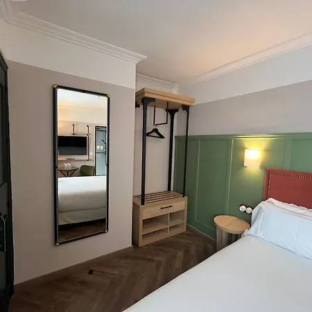 Hotel The Honest & Sevilla