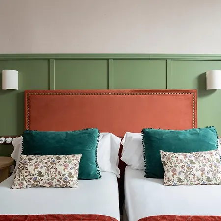 The Honest & Otel *
