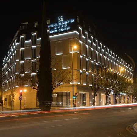 Otel Giralda Center