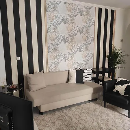 Apartment Prime Location!