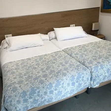 Urban House Siurot 33 Apart Otel Sevilla