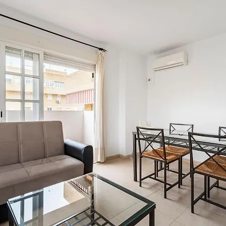 Apartamento Centric And Spacious Flat With Free Car Park *