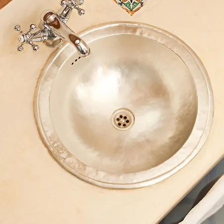 ホテル アルコバ デル レイ デ セビリア
