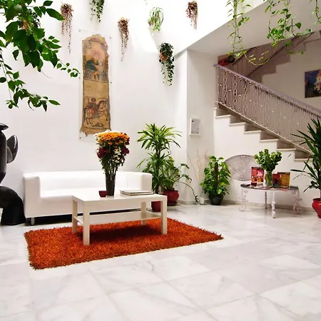 Hotel Un Patio Al Sur Sewilla