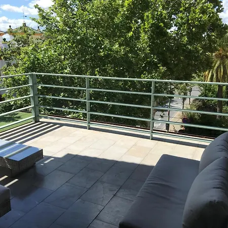 Urban House Siurot 33 Apart Otel Sevilla