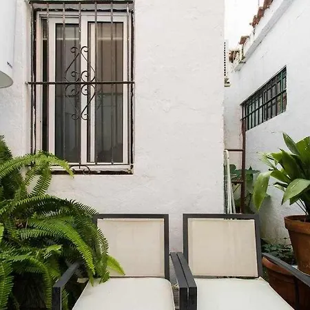 Lujoso Con Patio En Triana Apartment Sevilla