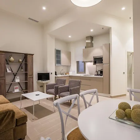 Puerta Catedral Vinuesa15 Apartamento Sevilla