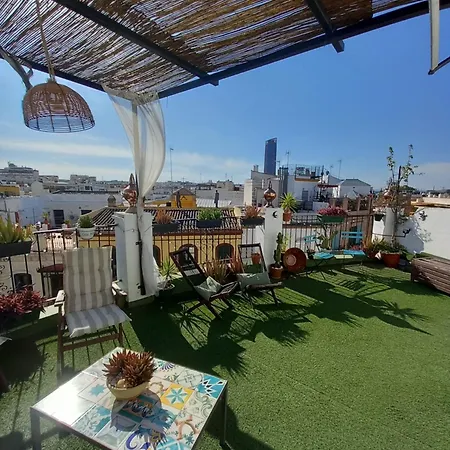 Casa Mora Triana Seville