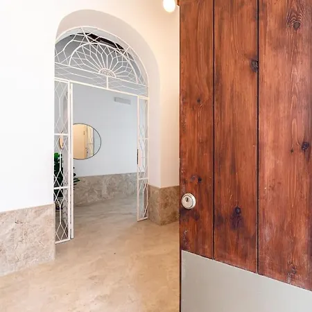 Isg Puerta Jerez 01 Sevilla