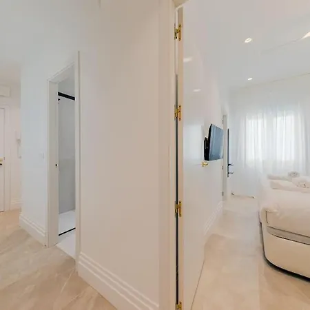 Apartment Isg O'donnell 2-2-free Parking *