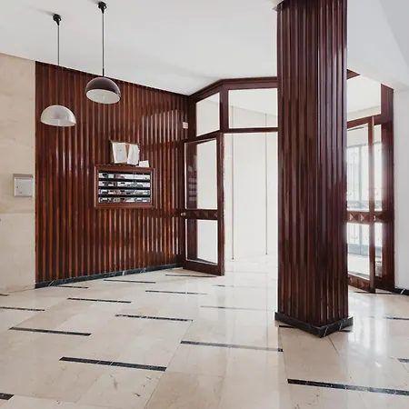 Quiet And Comfortable Fully Renovated Appartement Séville