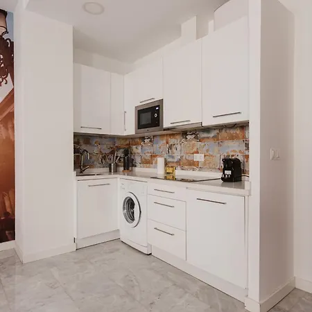 Quiet And Comfortable Fully Renovated Appartement Séville
