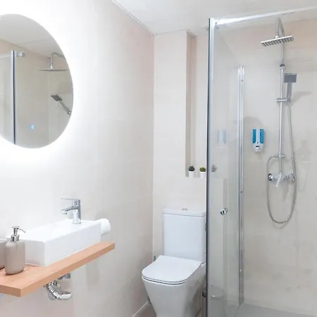 Downtown 3 Bedrooms, 1 Bathroom, Wifi Apartment Seville