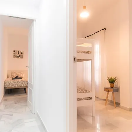 Apartment Downtown 3 Bedrooms, 1 Bathroom, Wifi Seville