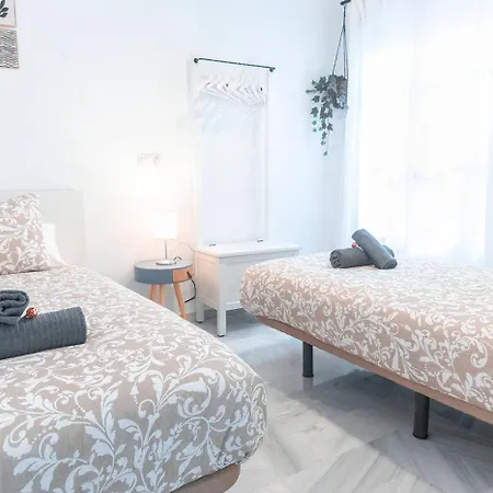 Apartment Downtown 3 Bedrooms, 1 Bathroom, Wifi Seville