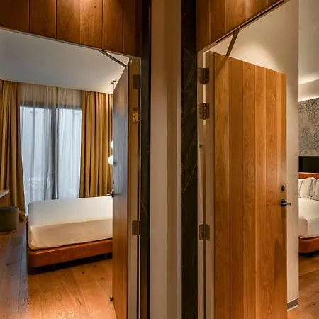 Unuk Hotel