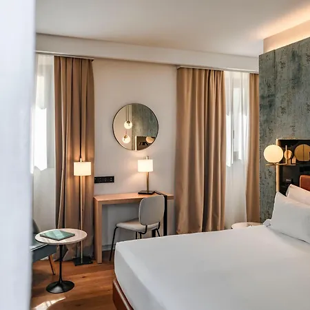 Hotel Unuk 5*