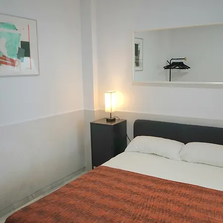 Sofia Luxury * Sevilla