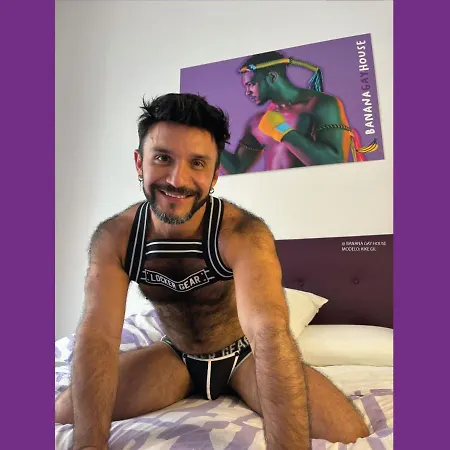 Banana Gay House - Only Men Gasthof