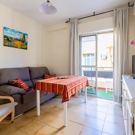 Familiar Maria Auxiliadora Apartamento Sevilla