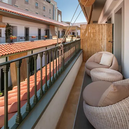Catalonia Santa Justa 4*
