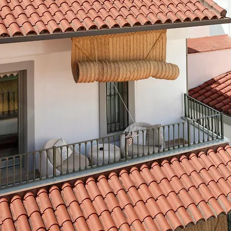 Отель Catalonia Santa Justa