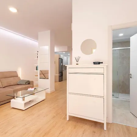Nuevo Apartamento Clanset, Junto A Palacio Congresos * Sevilla