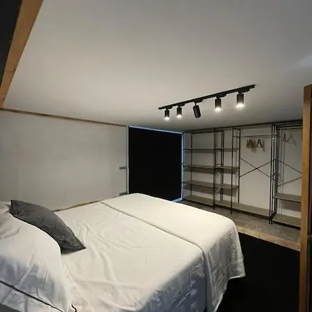 Apartamento Bajo El Sol De Sevilla