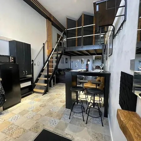 Apartamento Bajo El Sol De *