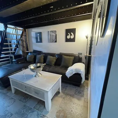 Bajo El Sol De Apartamento Sevilla