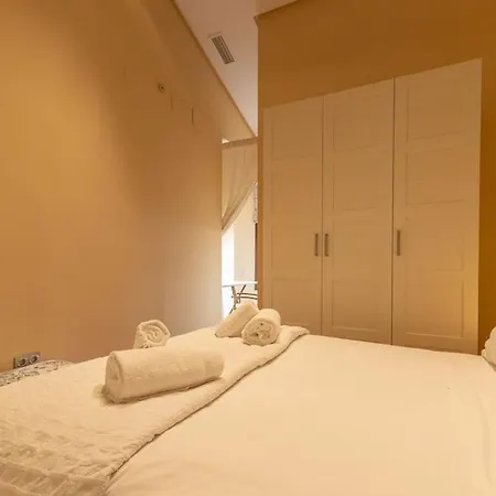 Apartment Quevedo By Valcambre Seville