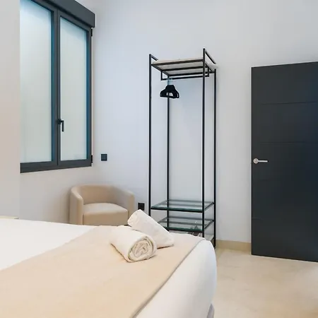 Apartamento New Design - Private Patio - Gallos 2 Sevilla