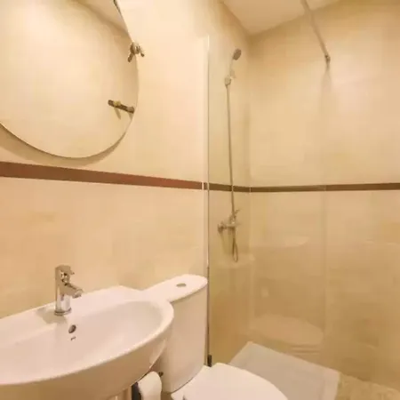 Claudia-apartment In Free Wifi Holiday home Seville