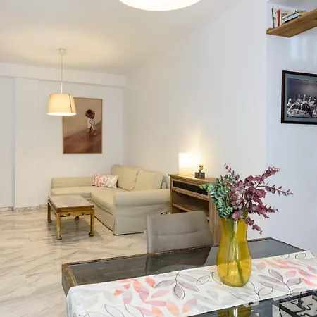 Apartment Lovely In
