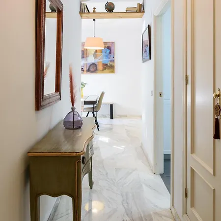 Lovely In Apartment Seville