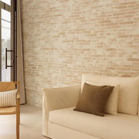 Luca Oliva Homes Riverside Apartment