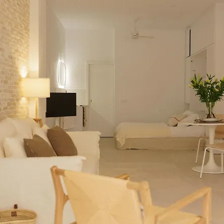 Luca Oliva Homes Riverside Apartment *