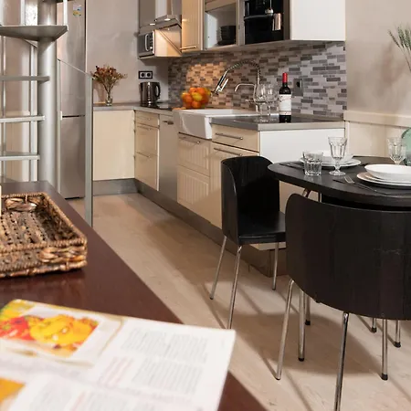Alohamundi Nina Apartment Seville