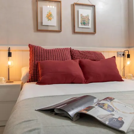 Alohamundi Nina Apartment Seville