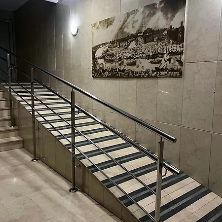 La Casa De Luis De Vargas Apartment