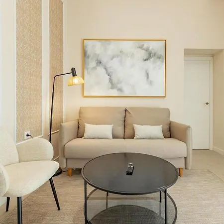 Rodrigo De Triana Deluxe * Sevilla