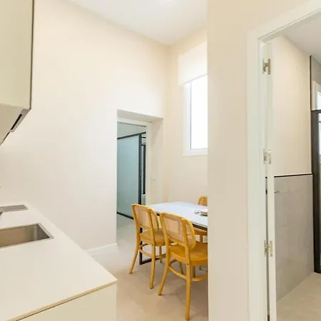 Rodrigo De Triana Deluxe Apartamento *