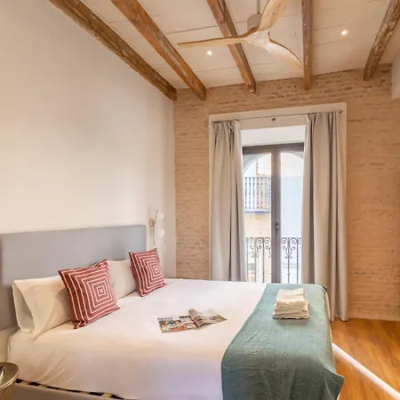 Duplex Con Terraza Privada Y Vistas A La Catedral Apartment Seville
