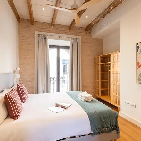 Duplex Con Terraza Privada Y Vistas A La Catedral Seville