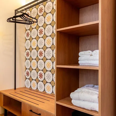 Apartment Alvarado 5 *